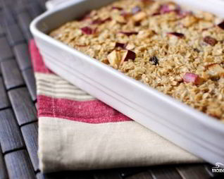 Шарлотка с овсянкой