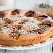 Рецепт Шарлотки со сливами