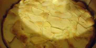 шарлотка яблочная