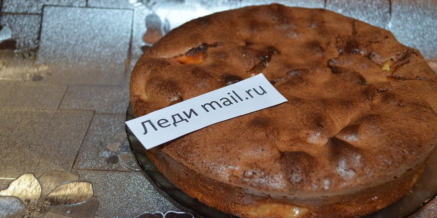 Рецепт яблочной шарлотки