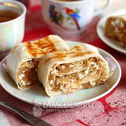 Ленивый штрудель из лаваша с яблоками