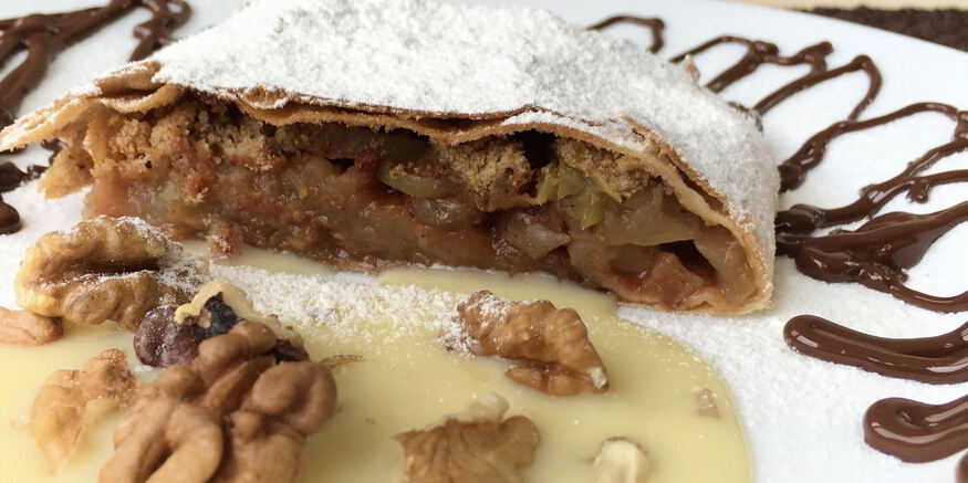 Рецепт настоящего яблочного штруделя