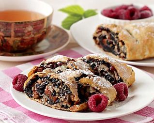 Штрудель с изюмом