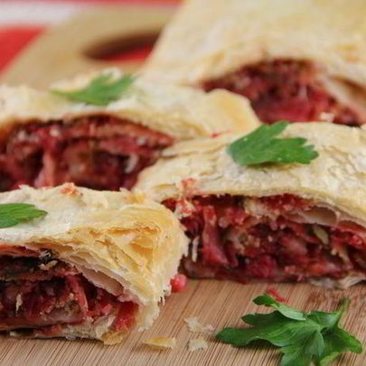 Штрудель с капустой и свеклой