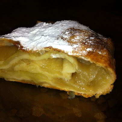 Штрудель с яблоками