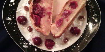 штрудель снежная вишня