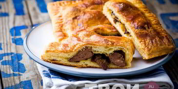 слойки из готового теста