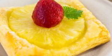 слойки с ананасами