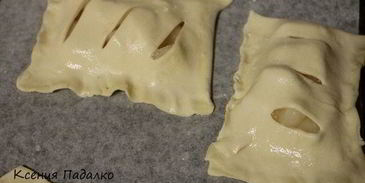 слойки с дыней и сыром