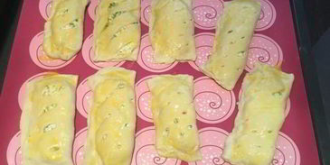 слойки с крабовыми палочками и творогом