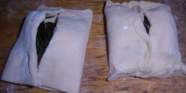 слойки с сыром и морской капустой