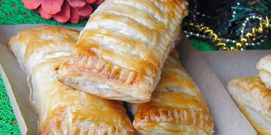 Рецепт слоек с творогом из готового слоеного теста