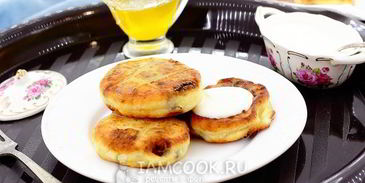 сырники из творога с изюмом