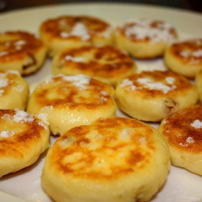 Сырники с изюмом без яиц