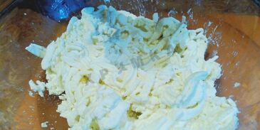 сырники с клубникой и клубничным сиропом