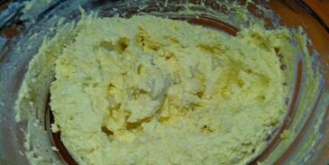 сырники с клубникой и клубничным сиропом