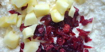 сырники с яблоком и вяленой вишней