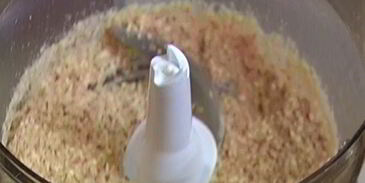 творожник с изюмом и миндалем