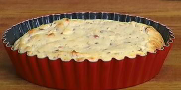 творожник с изюмом и миндалем