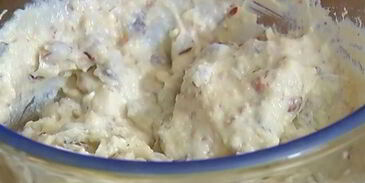 творожник с изюмом и миндалем