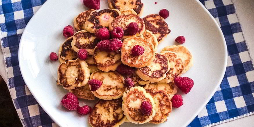 Рецепт творожных сырников на кокосовой муке