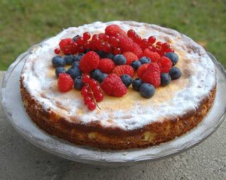 Ягодный творожник