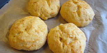 запеченные морковные сырники на белках