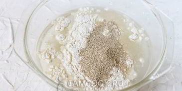 дрожжевое тесто на воде