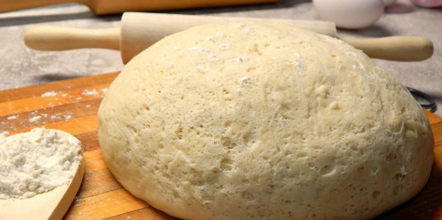 Рецепт теста для пирогов на сухих дрожжах и воде