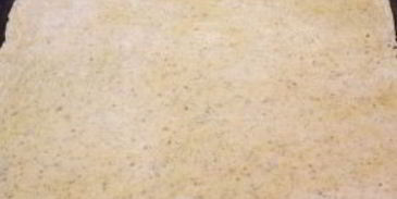 тонкое тесто для пиццы без дрожжей