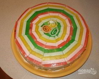 Бисквитный торт с мармеладом