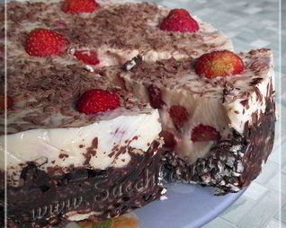 Фруктовый торт без выпечки