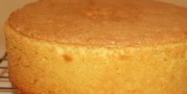 лимонный бисквитный торт