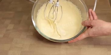 лимонный торт с клубничным муссом