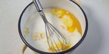 медовик на желтках