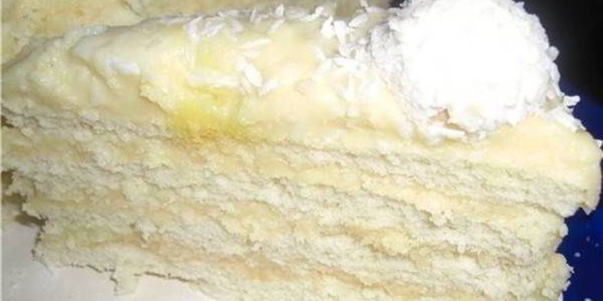 Рецепт нежного кокосового торта со сметанныма кремома