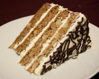 Пряный яблочный торт