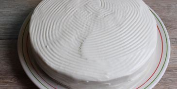 торт на сметане и сгущенном молоке