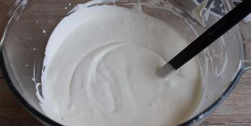 торт на сметане и сгущенном молоке