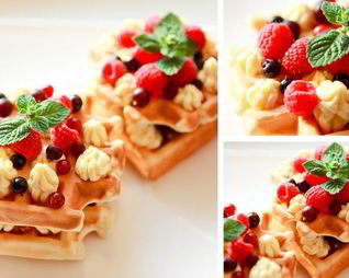 Бельгийские вафли с ягодами и взбитыми сливками