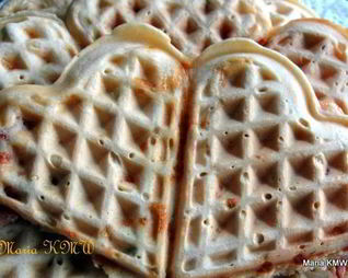 Пикантные вафли на завтрак