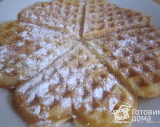 Яблочные вафли