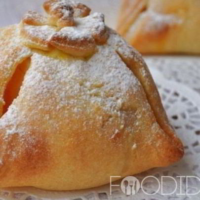 Яблоки в тесте