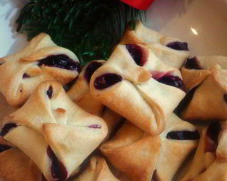 Ягодные конвертики из особого слоеного теста