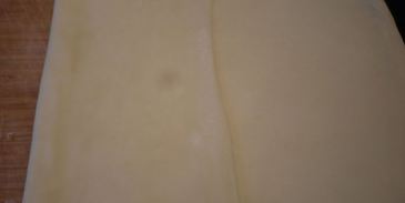 ягодные конвертики из особого слоеного теста