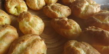 фисташковые эклеры