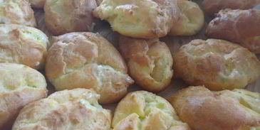 фисташковые эклеры