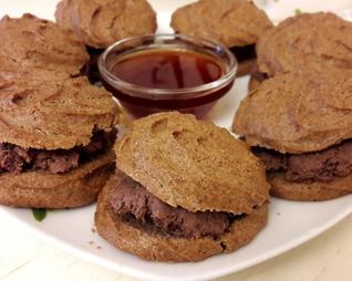 Гречневые профитроли с паштетом из дичи