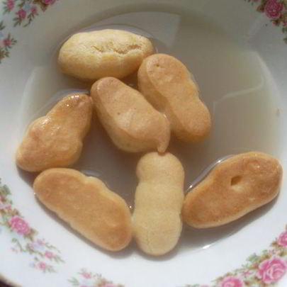 Консоме с профитролями