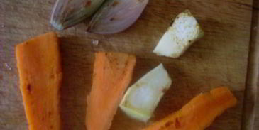 консоме с профитролями